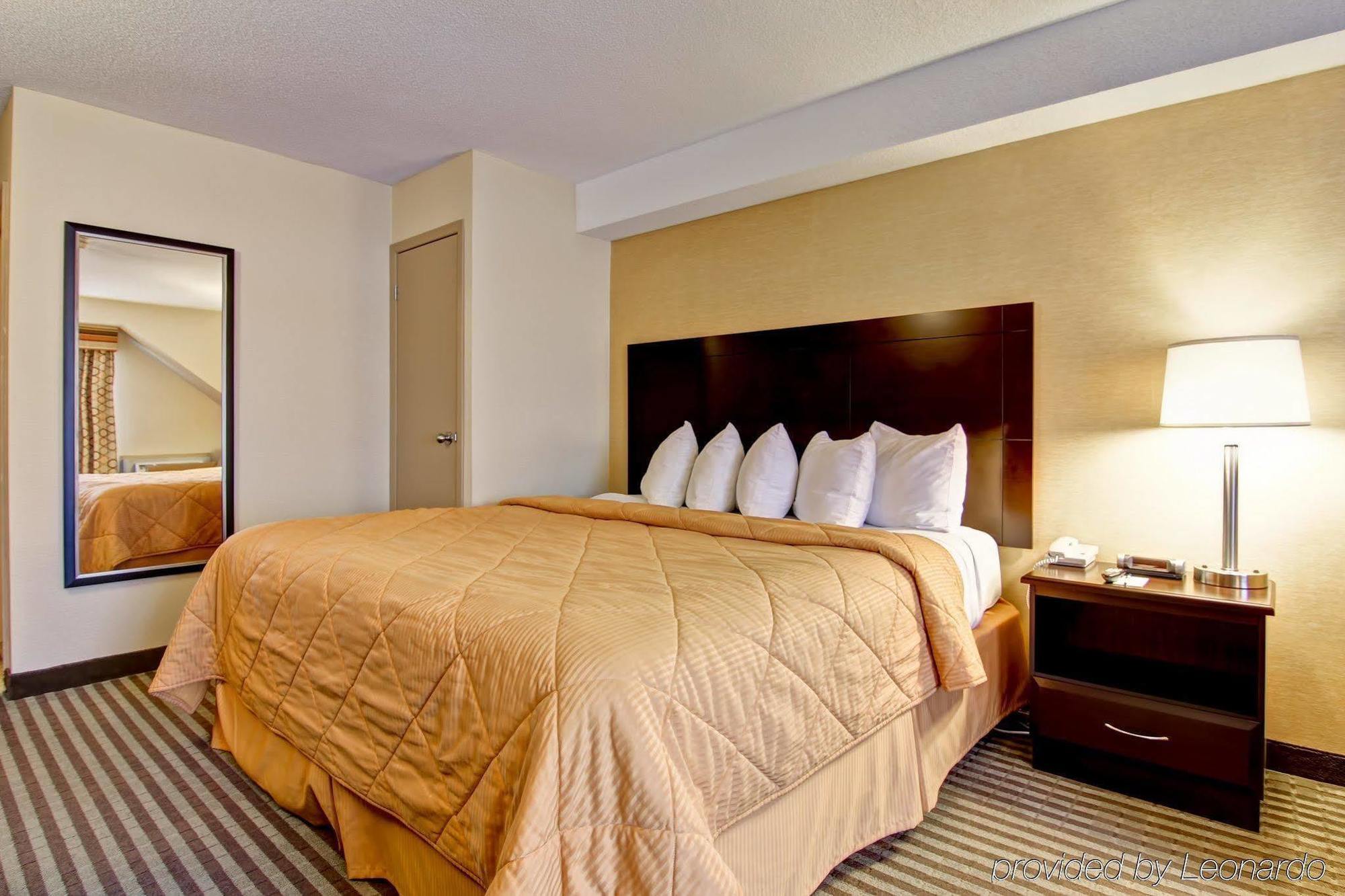 Comfort Inn East Scarborough Toronto Exterior foto
