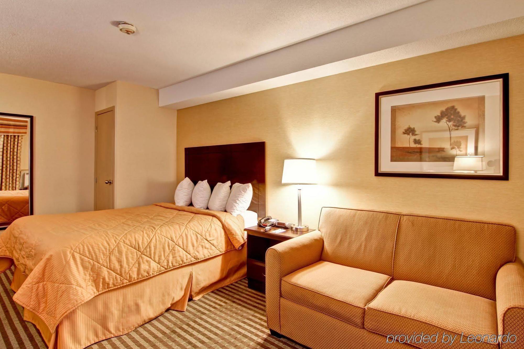 Comfort Inn East Scarborough Toronto Exterior foto